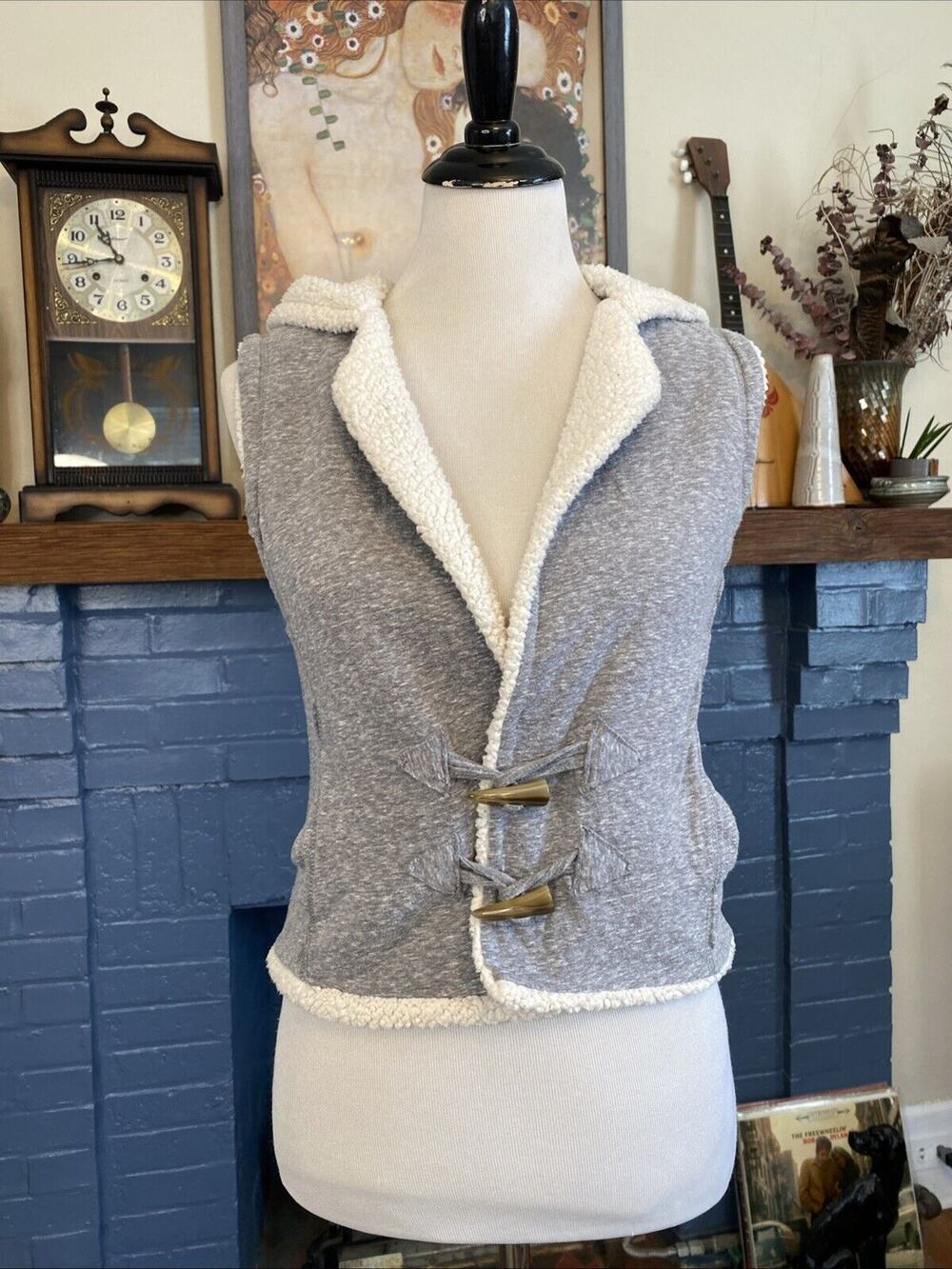 Mudd XL Gray Vest‎ Sherpa Trim Hood Y2K Toggle Closure Vintage 90s Jacket M L
